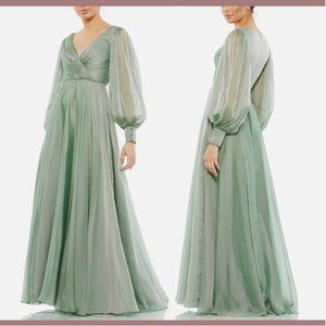 NWT $398 Mac Duggal [ 10 ] Sheer Blouson Sleeve Surplice Chiffon Gown Sage Green